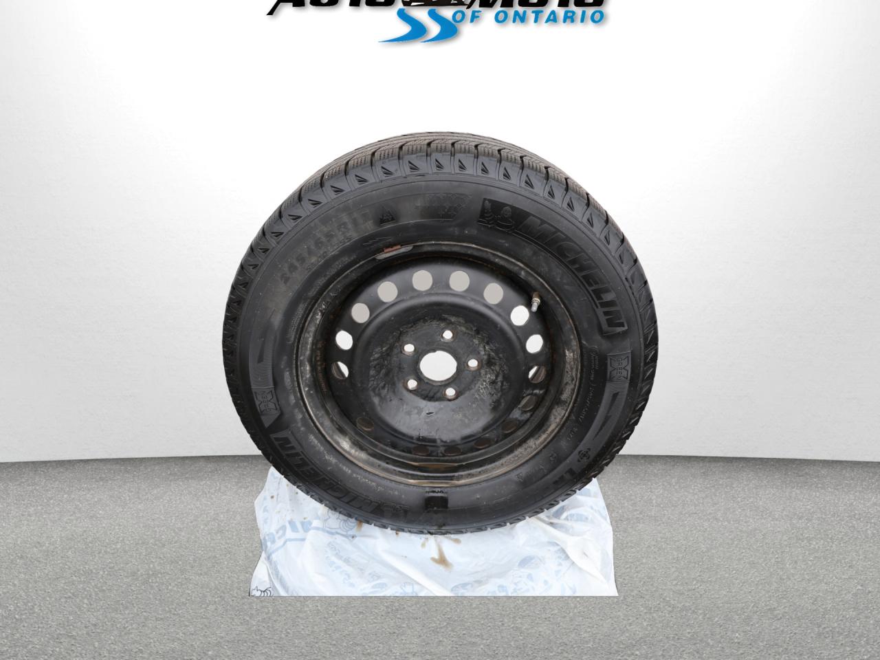 2017 Honda Ridgeline SPORT AWD CETRTIFIED *HONDA MAINTAIN* CAMERA BLUETOOTH HEATED SEATS SUNROOF CRUISE ALLOYS Photo