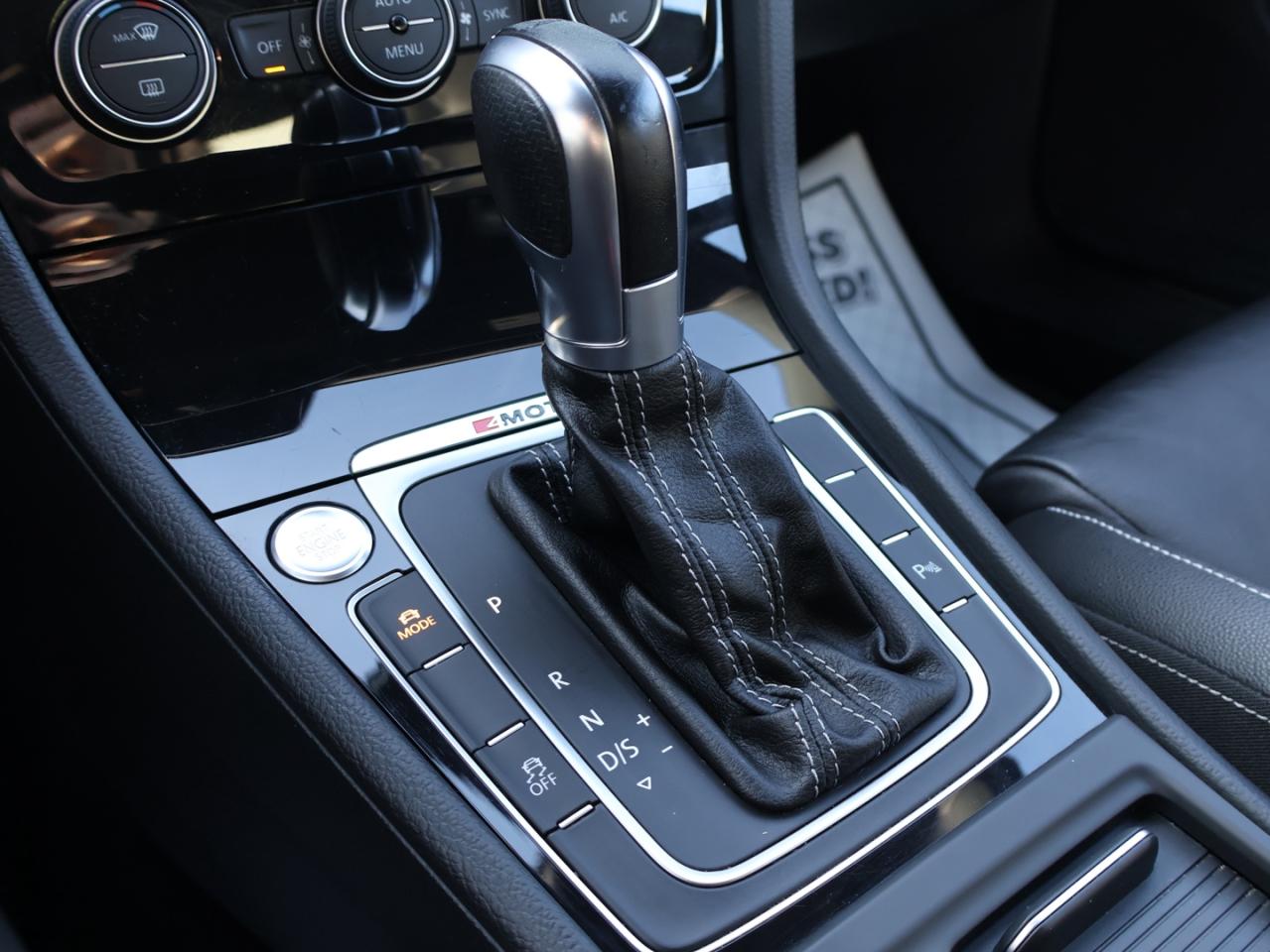 2016 Volkswagen Golf R DSG AWD CERTIFIED CAMERA *LOW KMS* BLUETOOTH LEATHER HEATED SEATS CRUISE ALLOYS Photo