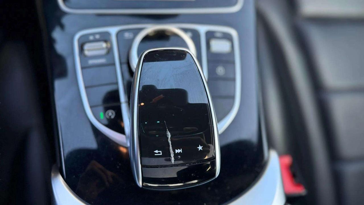 2018 Mercedes-Benz C-Class C 300 4MATIC Sedan Photo