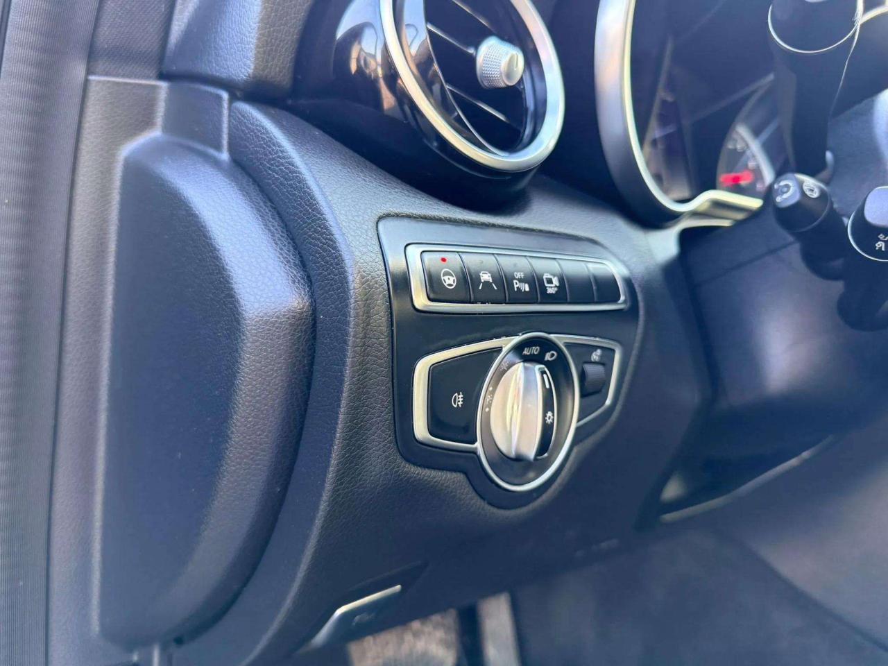 2018 Mercedes-Benz C-Class C 300 4MATIC Sedan Photo