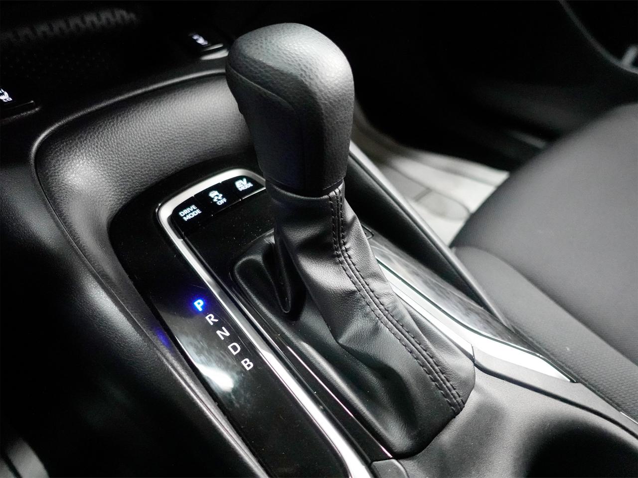 2024 Toyota Corolla HYBRID LE | LaneDep | ACC | Heated Seats | CarPlay