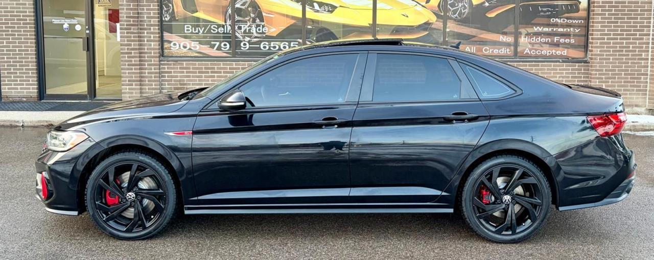 2023 Volkswagen Jetta GLI  Photo2