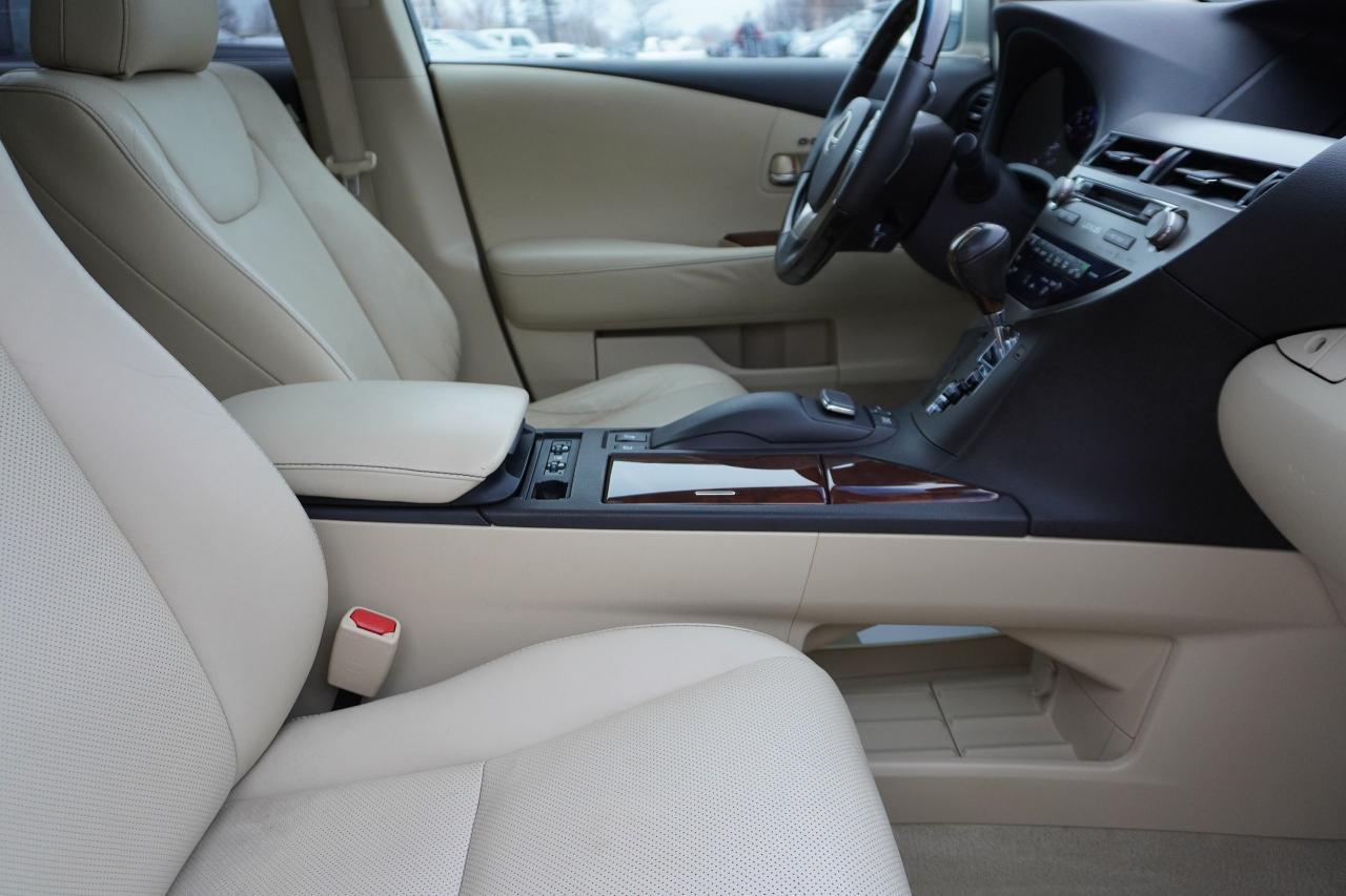 2015 Lexus RX 350 SPORTDESIGN / NAVIGATION / STUNNING COMBO / LOCAL Photo