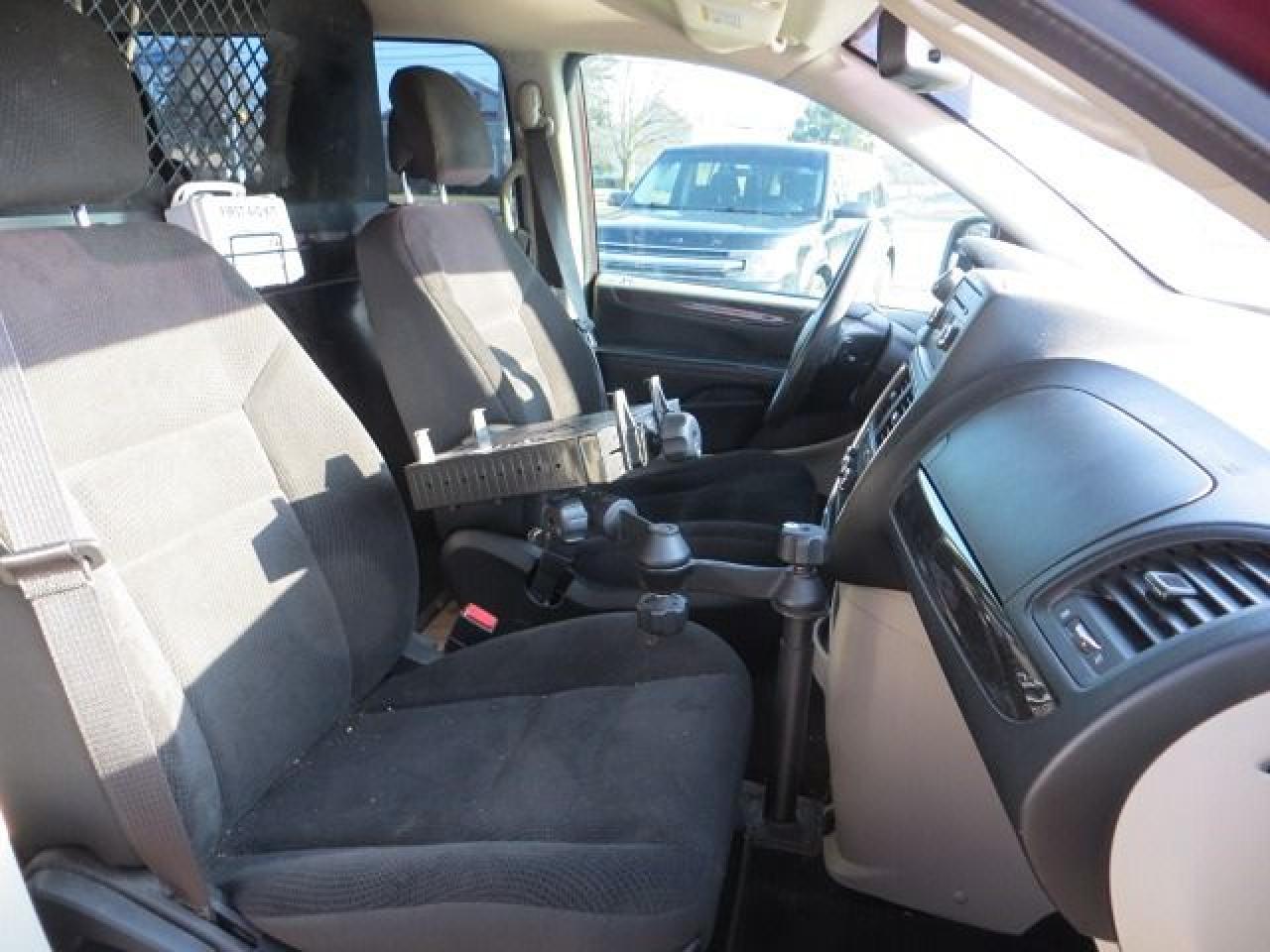 2019 Dodge Grand Caravan CERTIFIED, CARGO, LADDER RACKS, PWR INVERTER,RACKS Photo