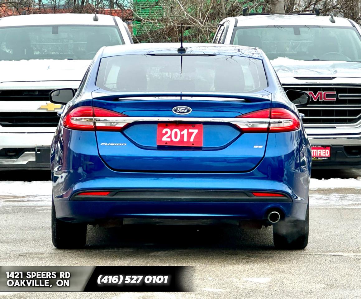 2017 Ford Fusion  Photo2