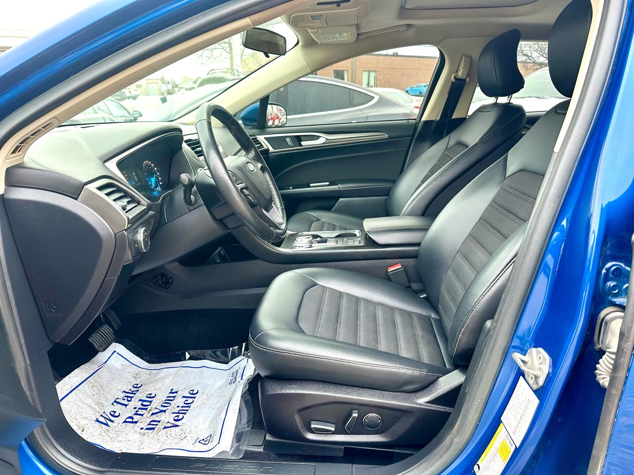 2017 Ford Fusion  Photo