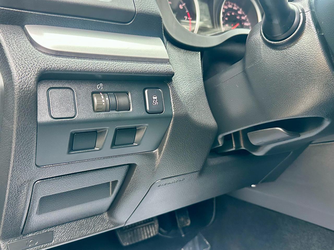 2014 Subaru Impreza  Photo