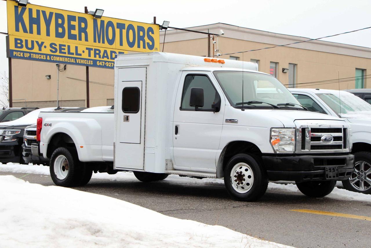 2011 Ford Econoline Base - Photo #1