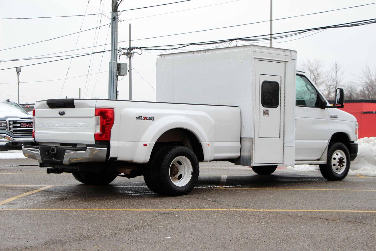 2011 Ford Econoline Base Photo