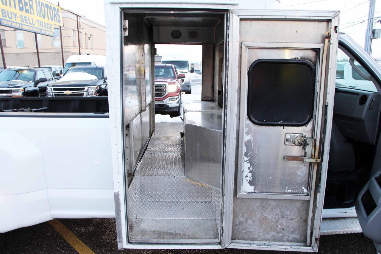 2011 Ford Econoline Base Photo