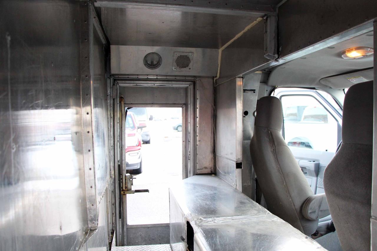 2011 Ford Econoline Base Photo