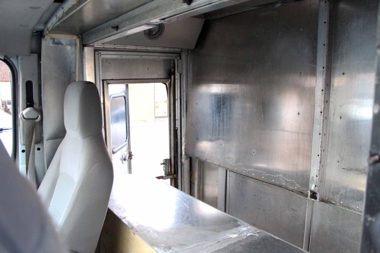 2011 Ford Econoline Base Photo