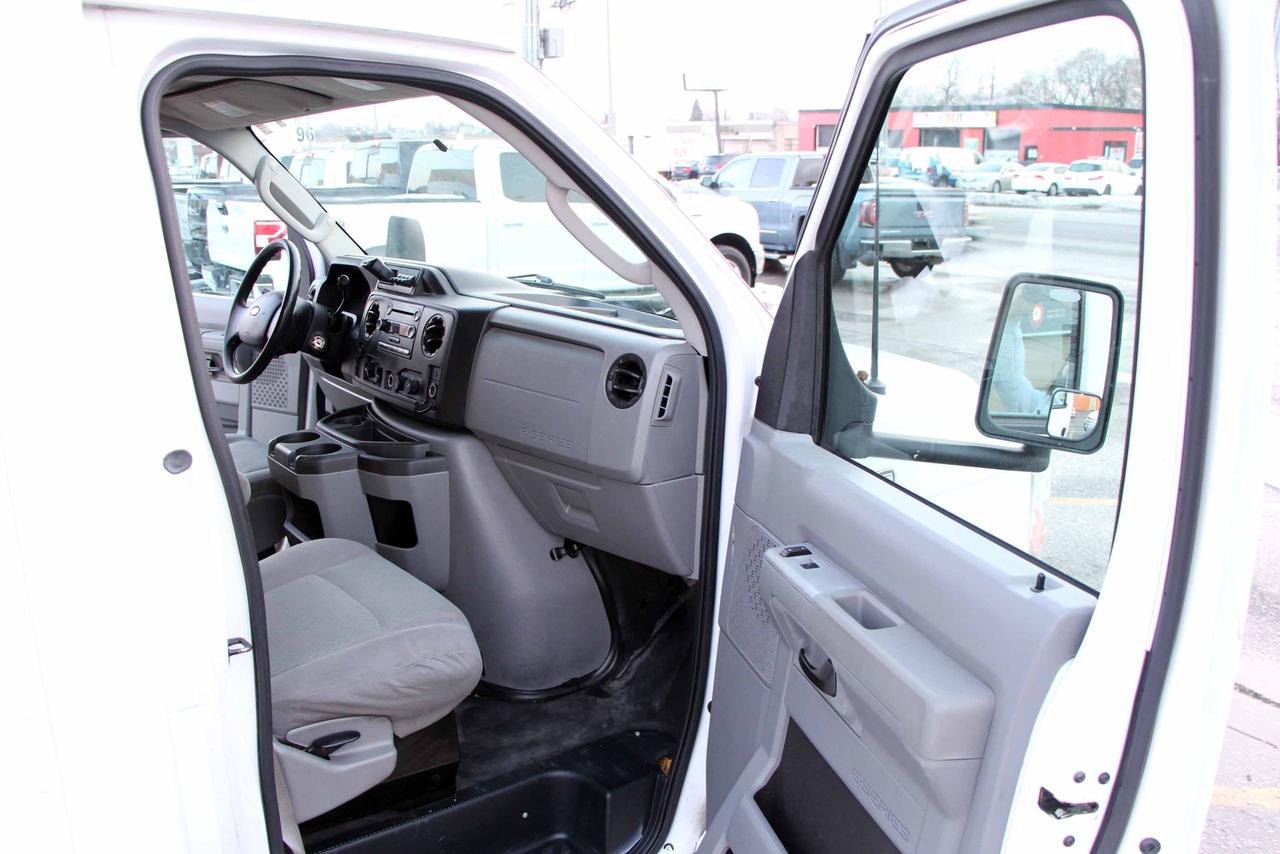 2011 Ford Econoline Base Photo