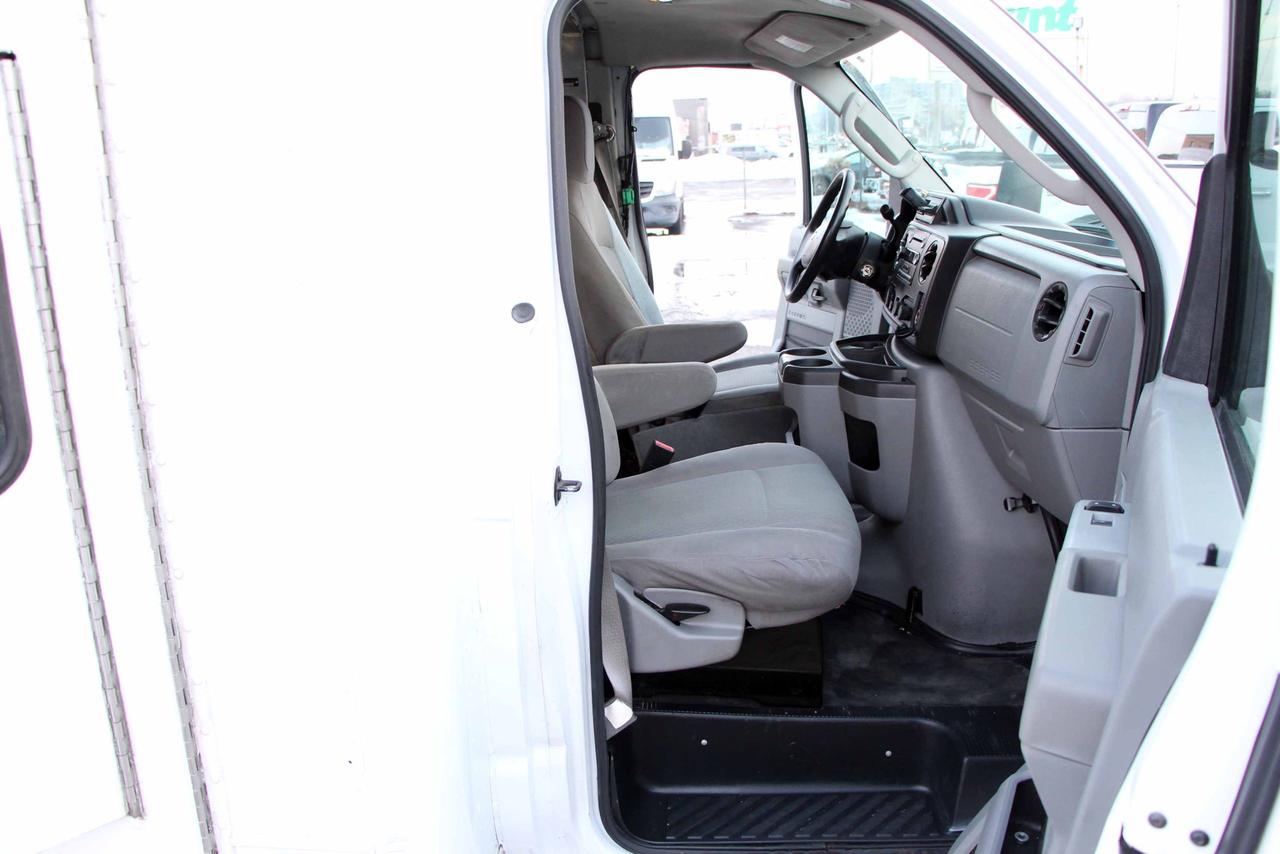 2011 Ford Econoline Base Photo