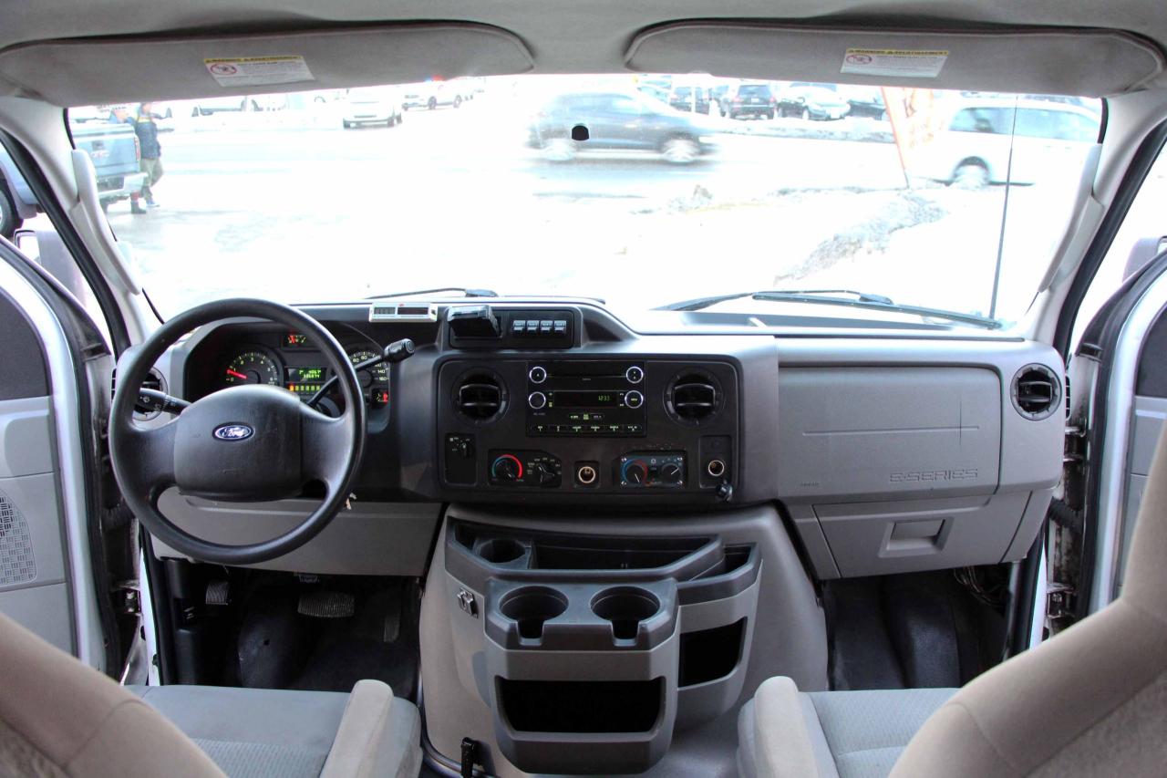 2011 Ford Econoline Base Photo