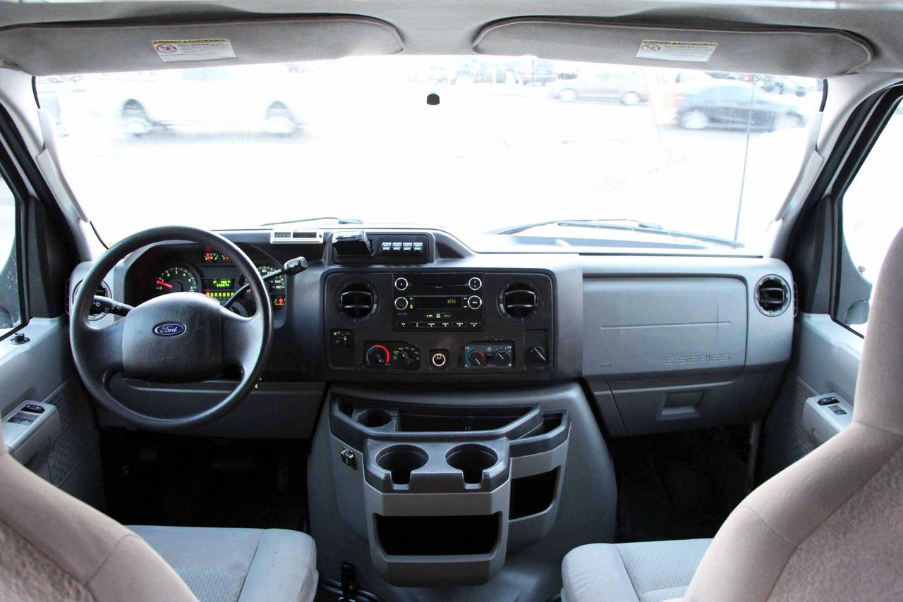 2011 Ford Econoline Base Photo