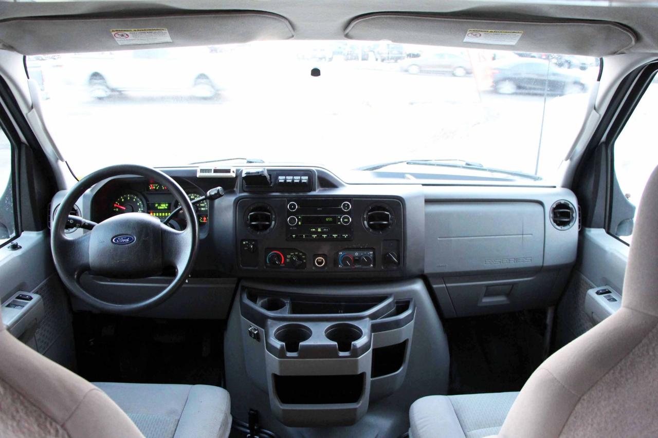 2011 Ford Econoline Base Photo