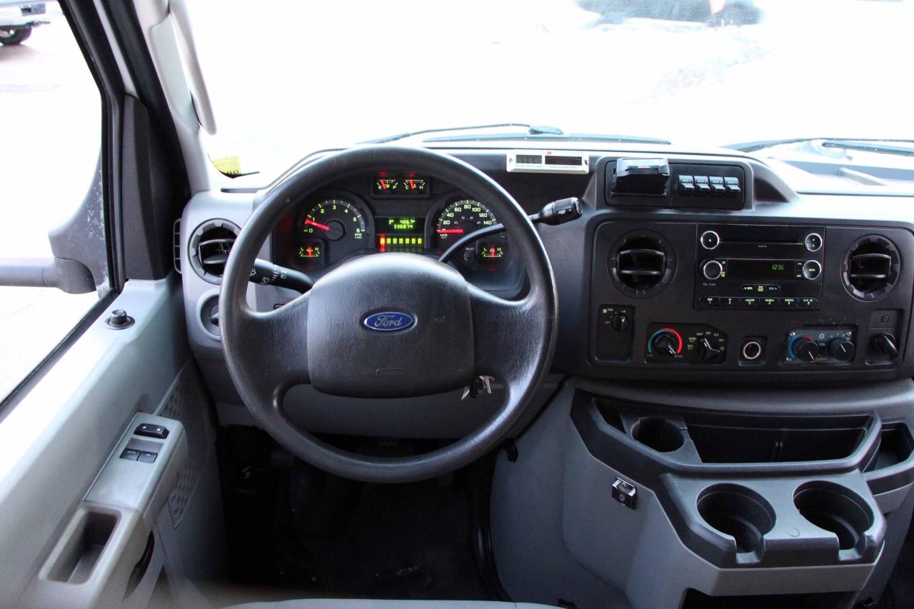2011 Ford Econoline Base Photo