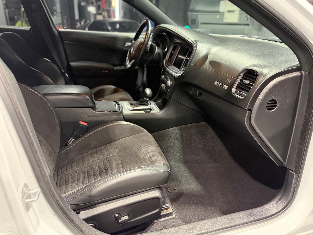 2021 Dodge Charger R/T DAYTONA RWD HEMI 5.7L 8-CYL Photo