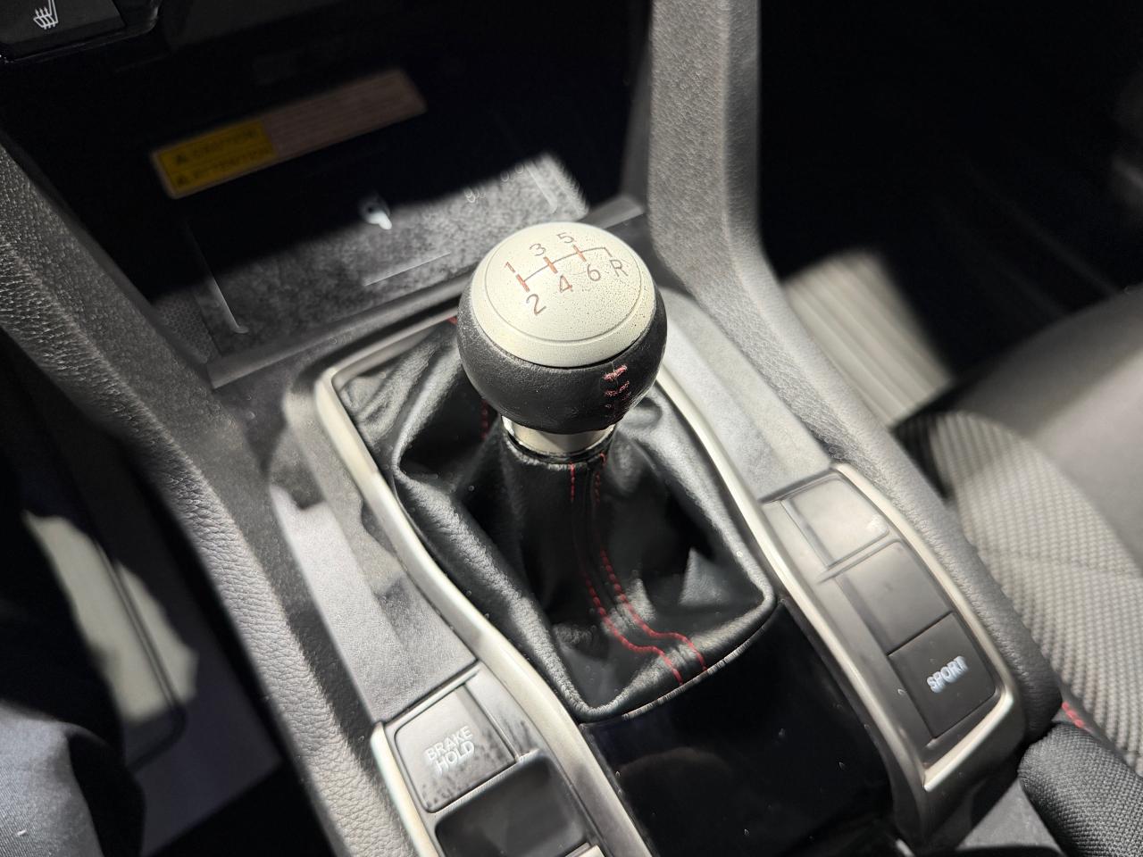 2017 Honda Civic 4DR MAN Photo