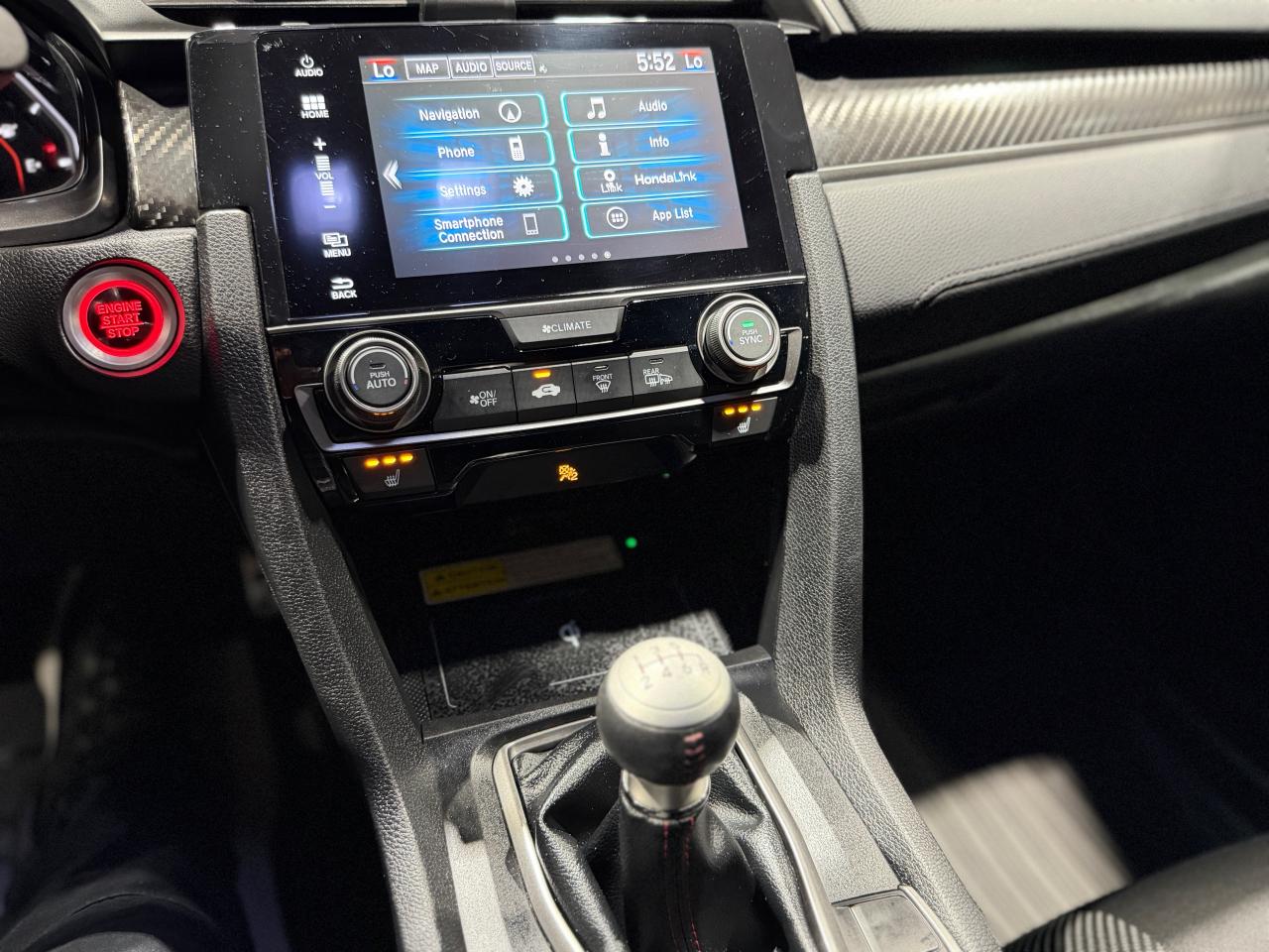 2017 Honda Civic 4DR MAN Photo