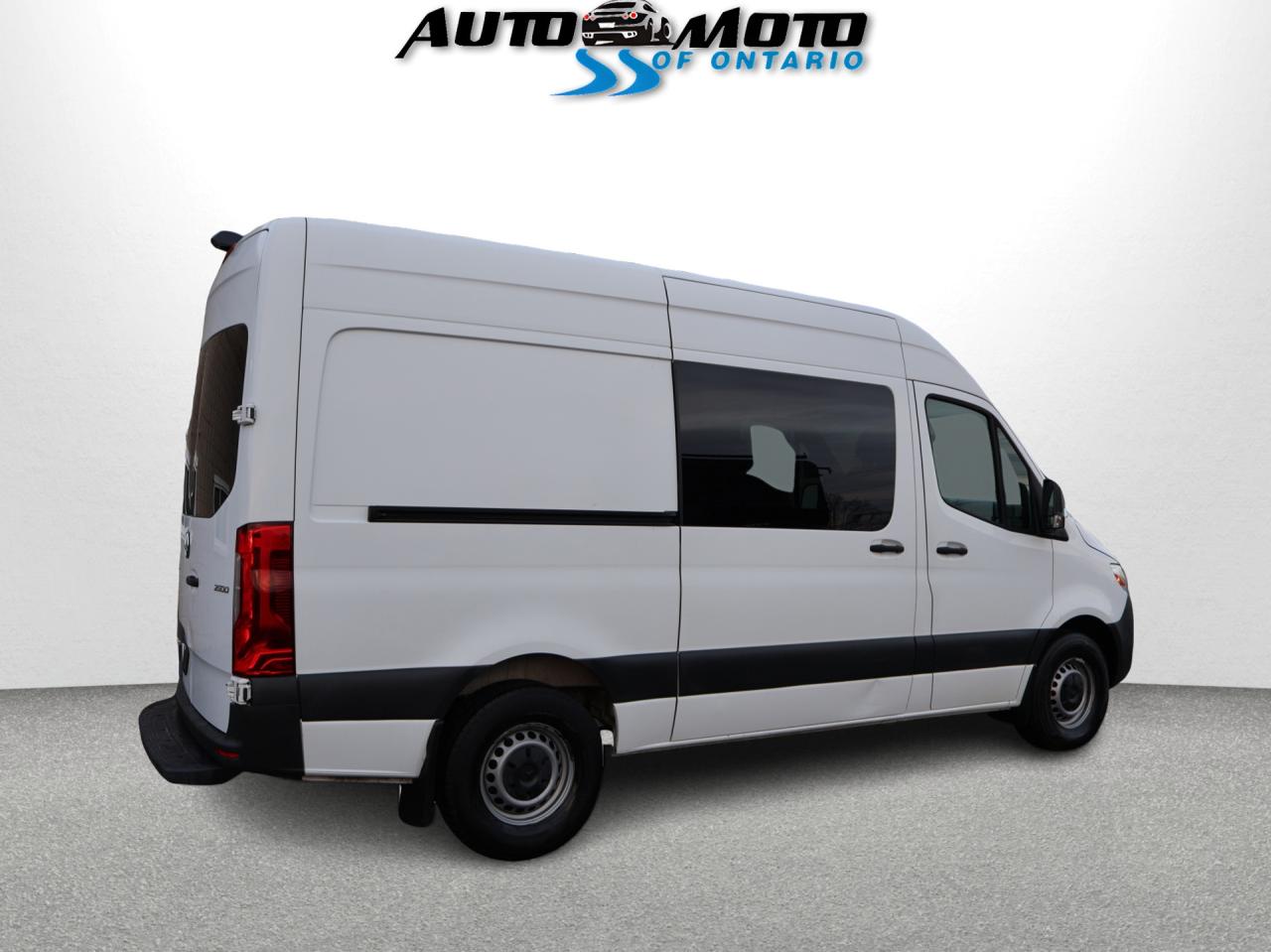 2020 Mercedes-Benz Sprinter 2500 144" CERTIFIED *ACCIDENT FREE* NAVI CAMERA CRUISE BLUETOOTH LANE CHANGE ALERT Photo