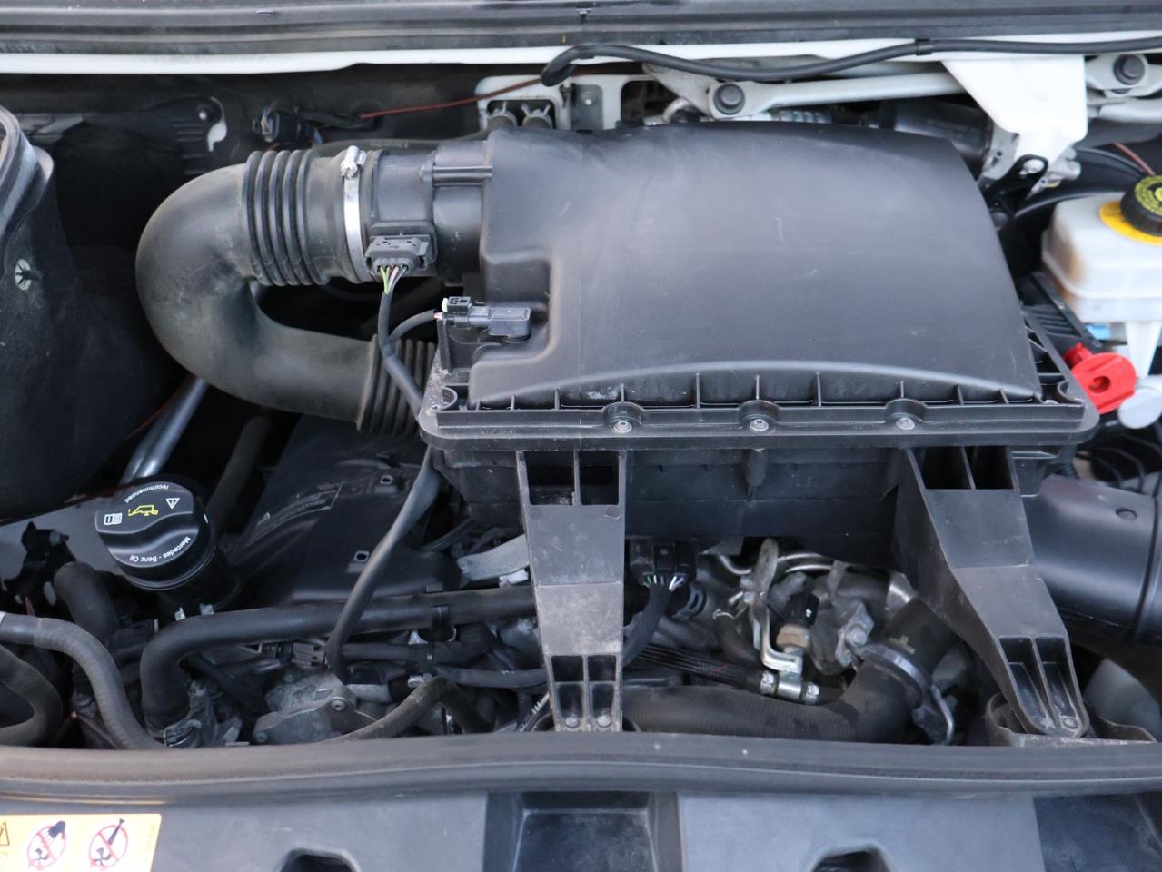 2020 Mercedes-Benz Sprinter 2500 144" CERTIFIED *ACCIDENT FREE* NAVI CAMERA CRUISE BLUETOOTH LANE CHANGE ALERT Photo