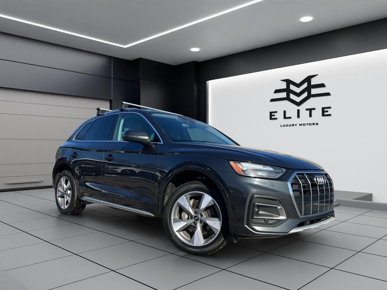 2022 Audi Q5 QUATTRO - REVERSE CAMERA - LEATHER - AWD !!! Photo