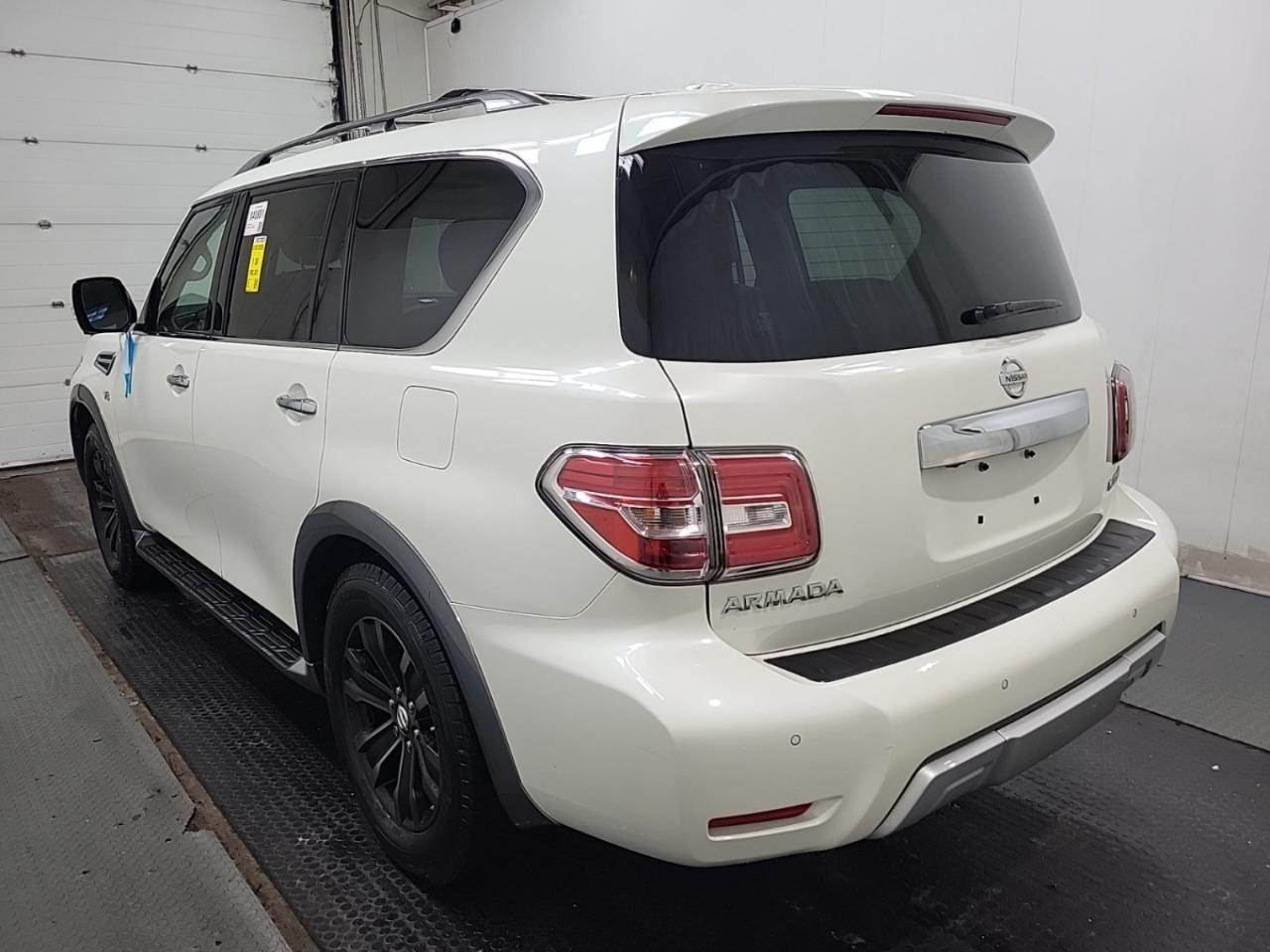 2018 Nissan Armada PLATINUM PKG 4WD - Blind Spot Monitor - Navigation !!! Photo4