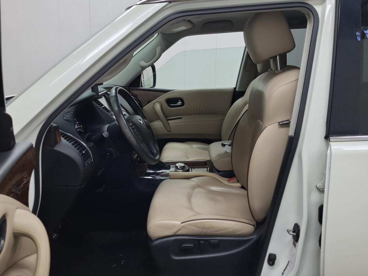 2018 Nissan Armada PLATINUM PKG 4WD - Blind Spot Monitor - Navigation !!! Photo