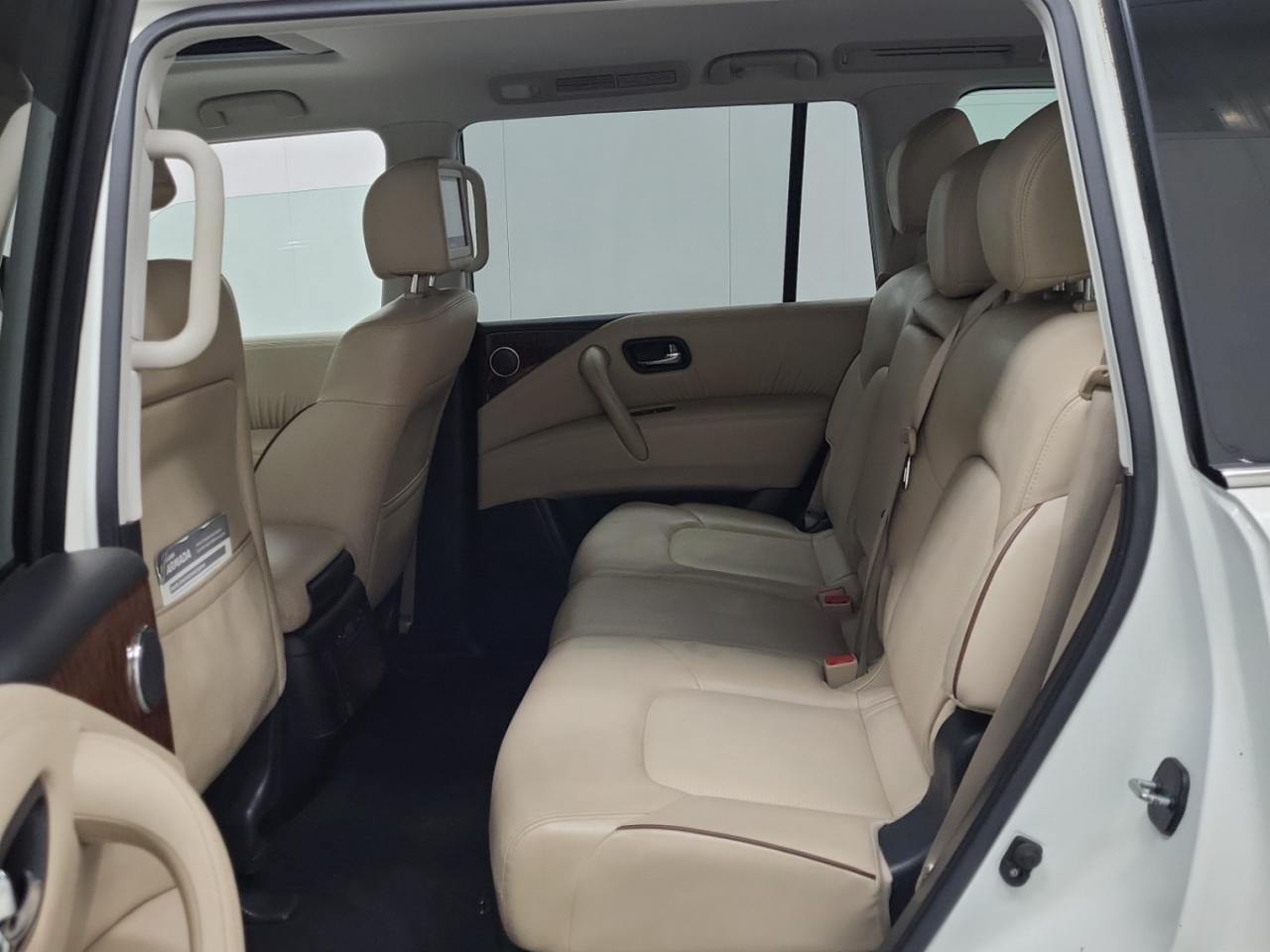 2018 Nissan Armada PLATINUM PKG 4WD - Blind Spot Monitor - Navigation !!! Photo