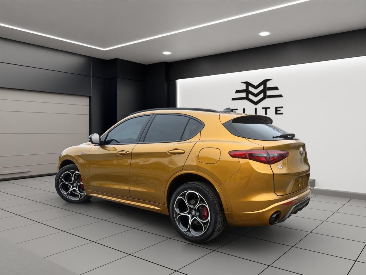 2022 Alfa Romeo Stelvio VELOCE AWD - Blind Spot Monitor - Low Kms !!! Photo