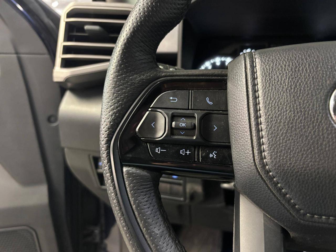 2024 Toyota Tundra 4x4 Crewmax SR Photo