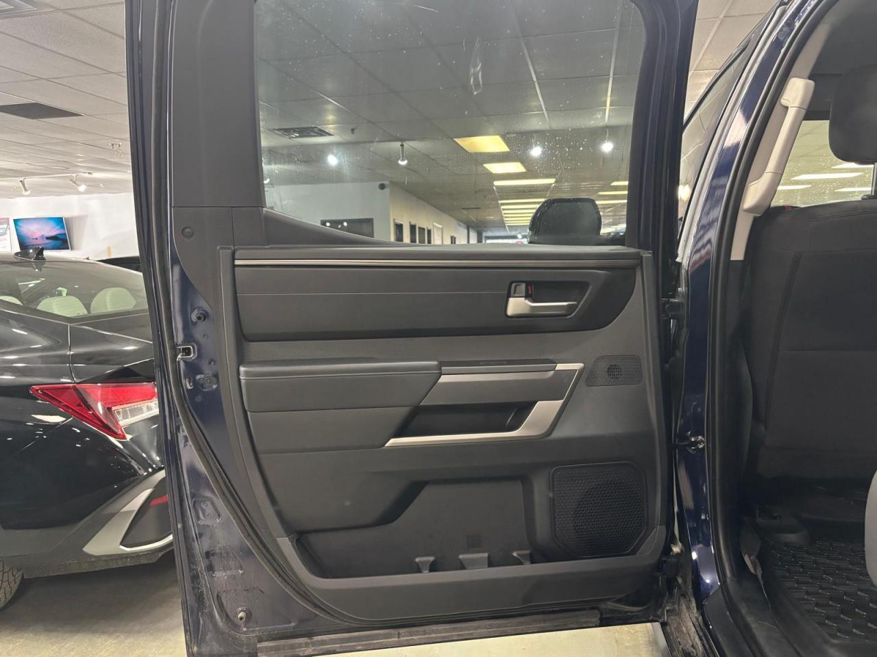 2024 Toyota Tundra 4x4 Crewmax SR Photo