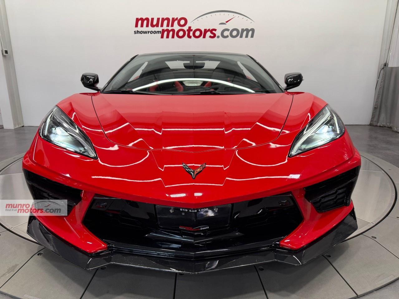 2022 Chevrolet Corvette Stingray Convertible 2LT Photo2