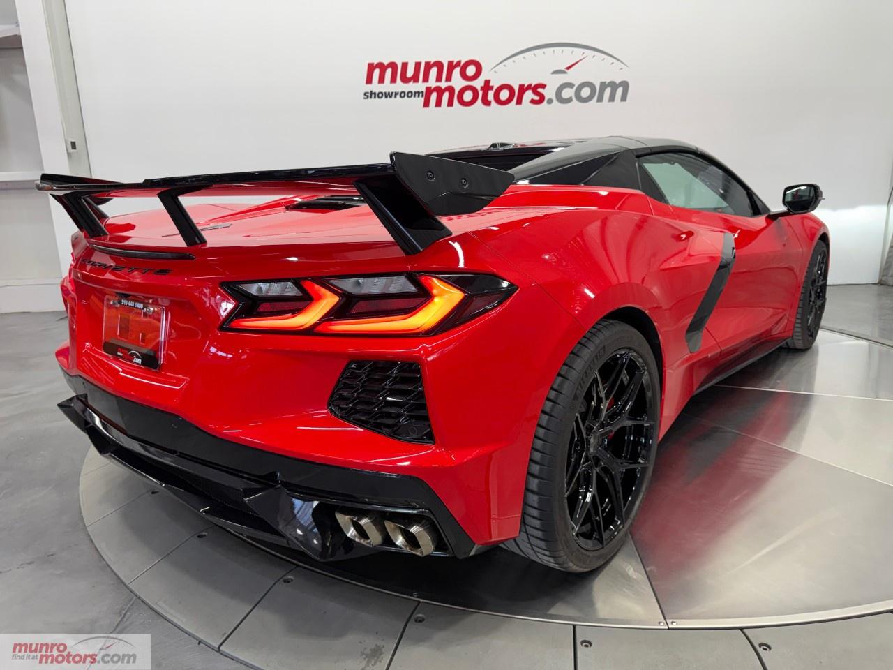 2022 Chevrolet Corvette Stingray Convertible 2LT Photo