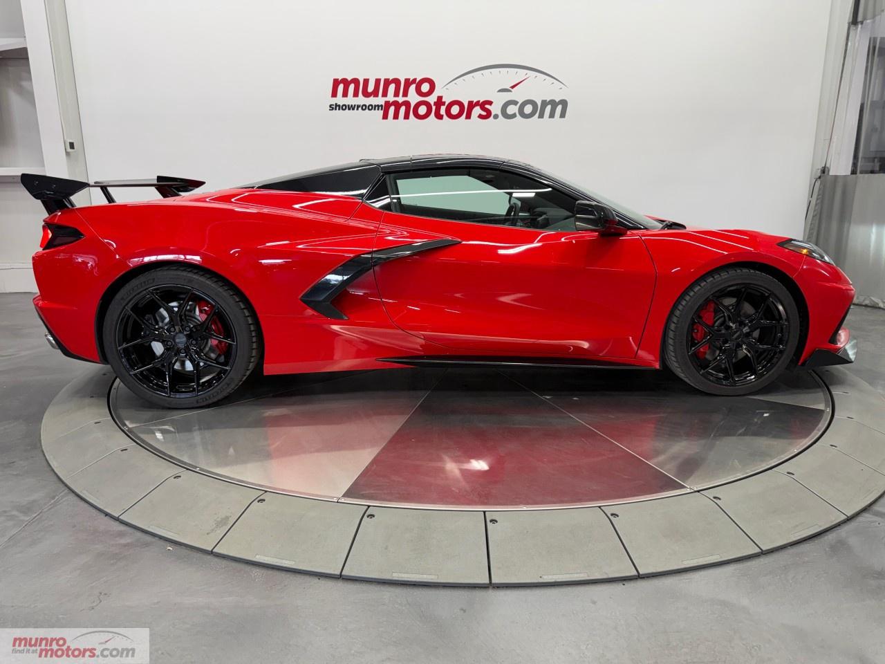 2022 Chevrolet Corvette Stingray Convertible 2LT Photo