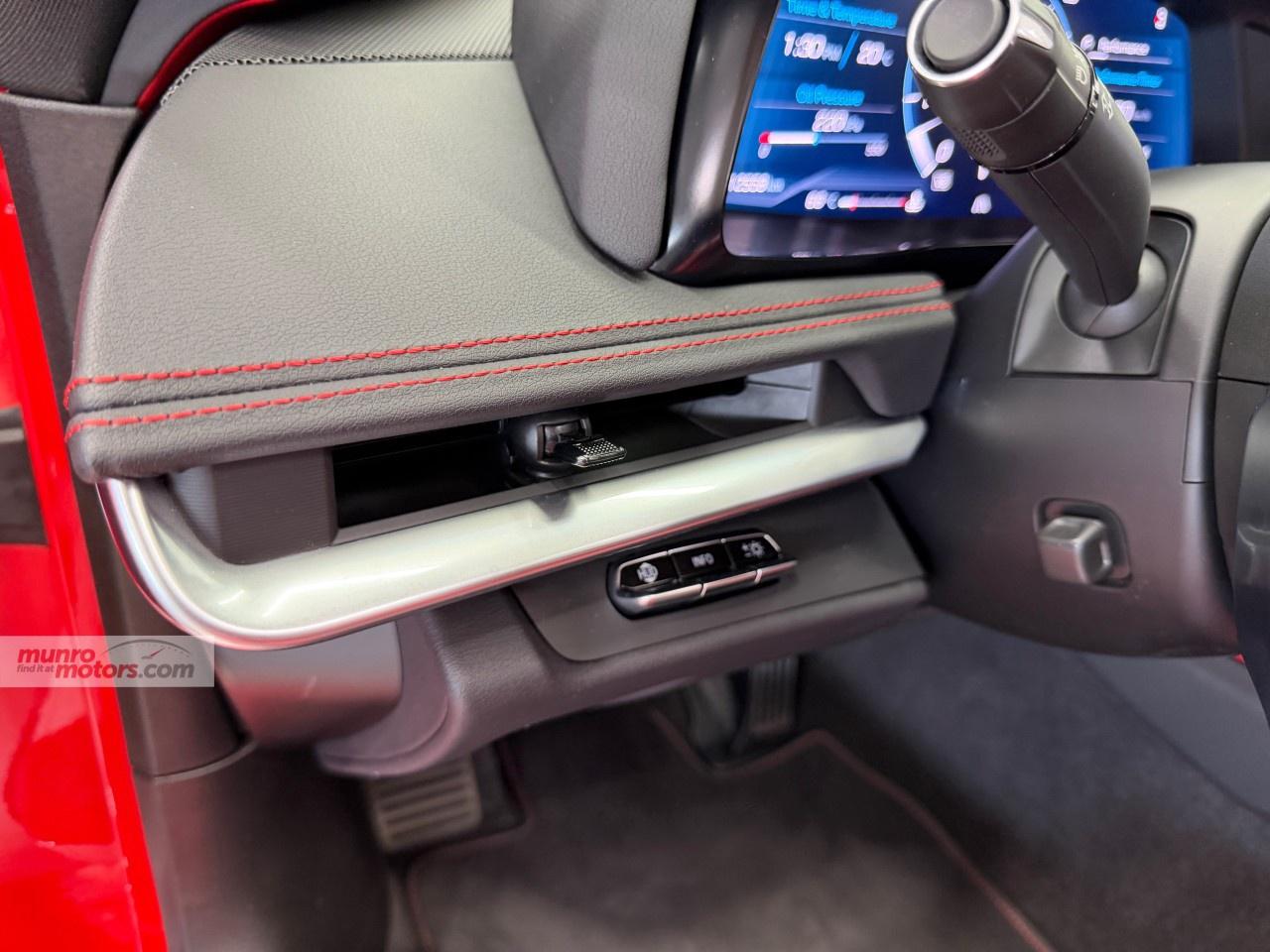 2022 Chevrolet Corvette Stingray Convertible 2LT Photo