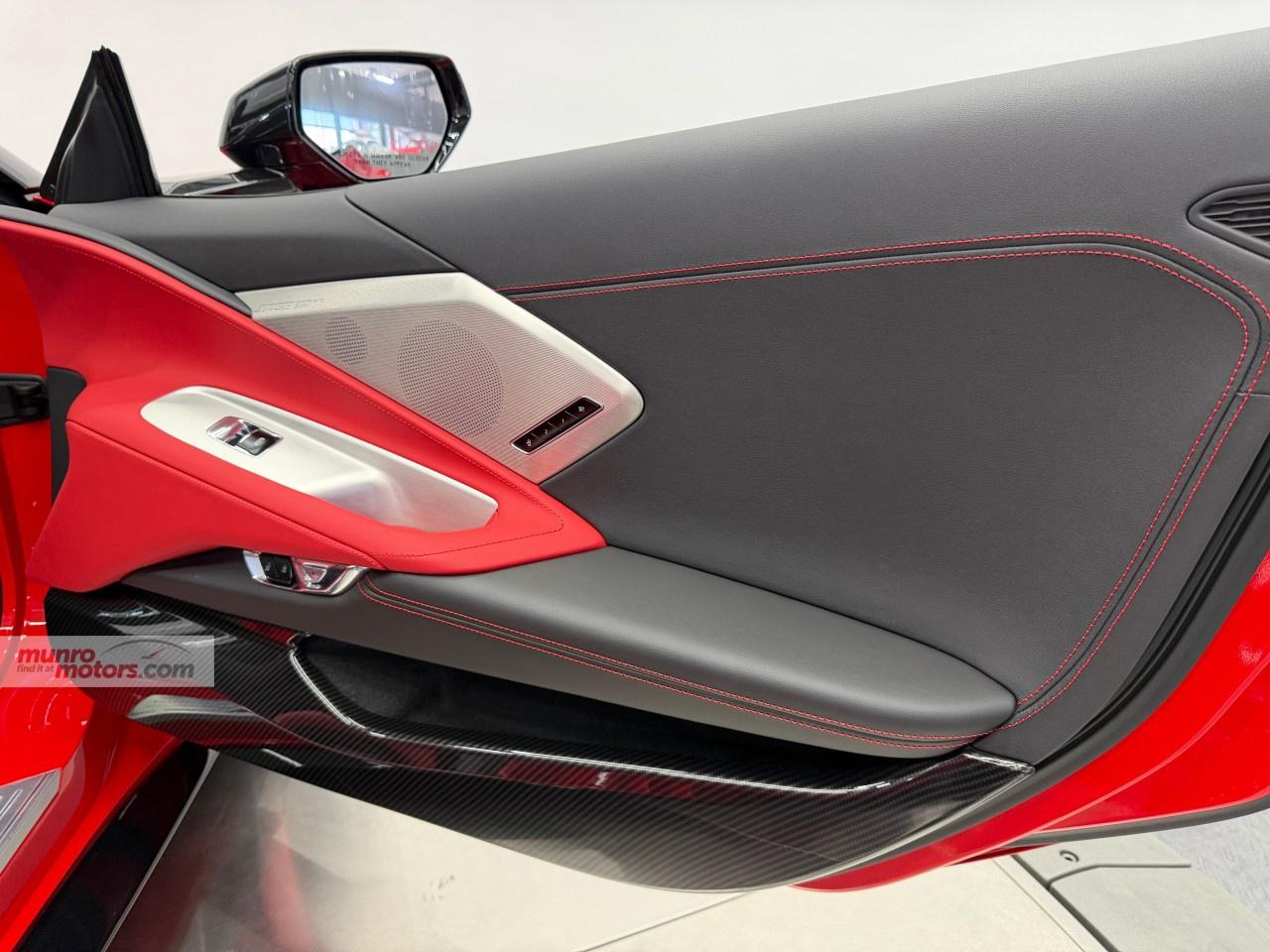 2022 Chevrolet Corvette Stingray Convertible 2LT Photo