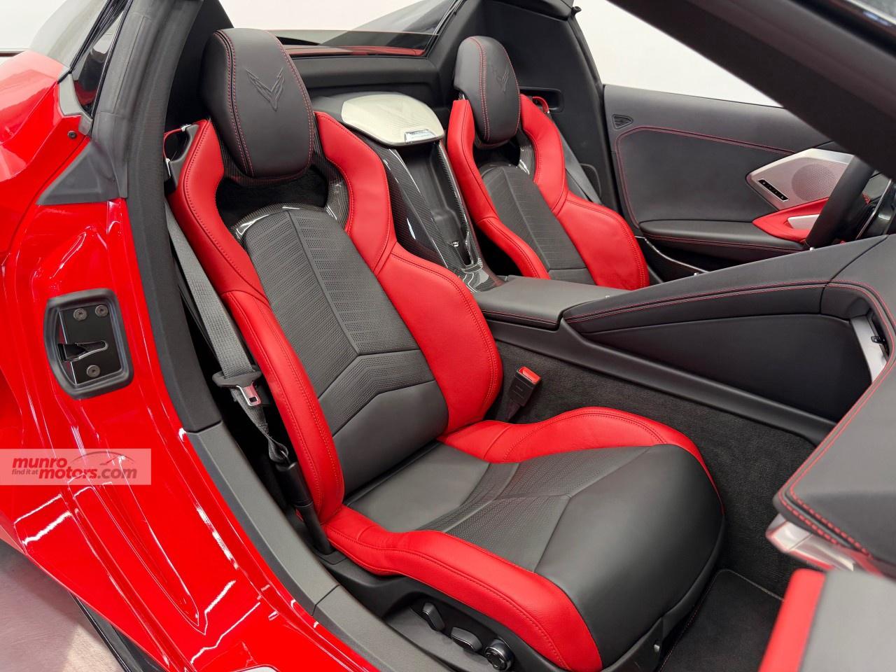 2022 Chevrolet Corvette Stingray Convertible 2LT Photo