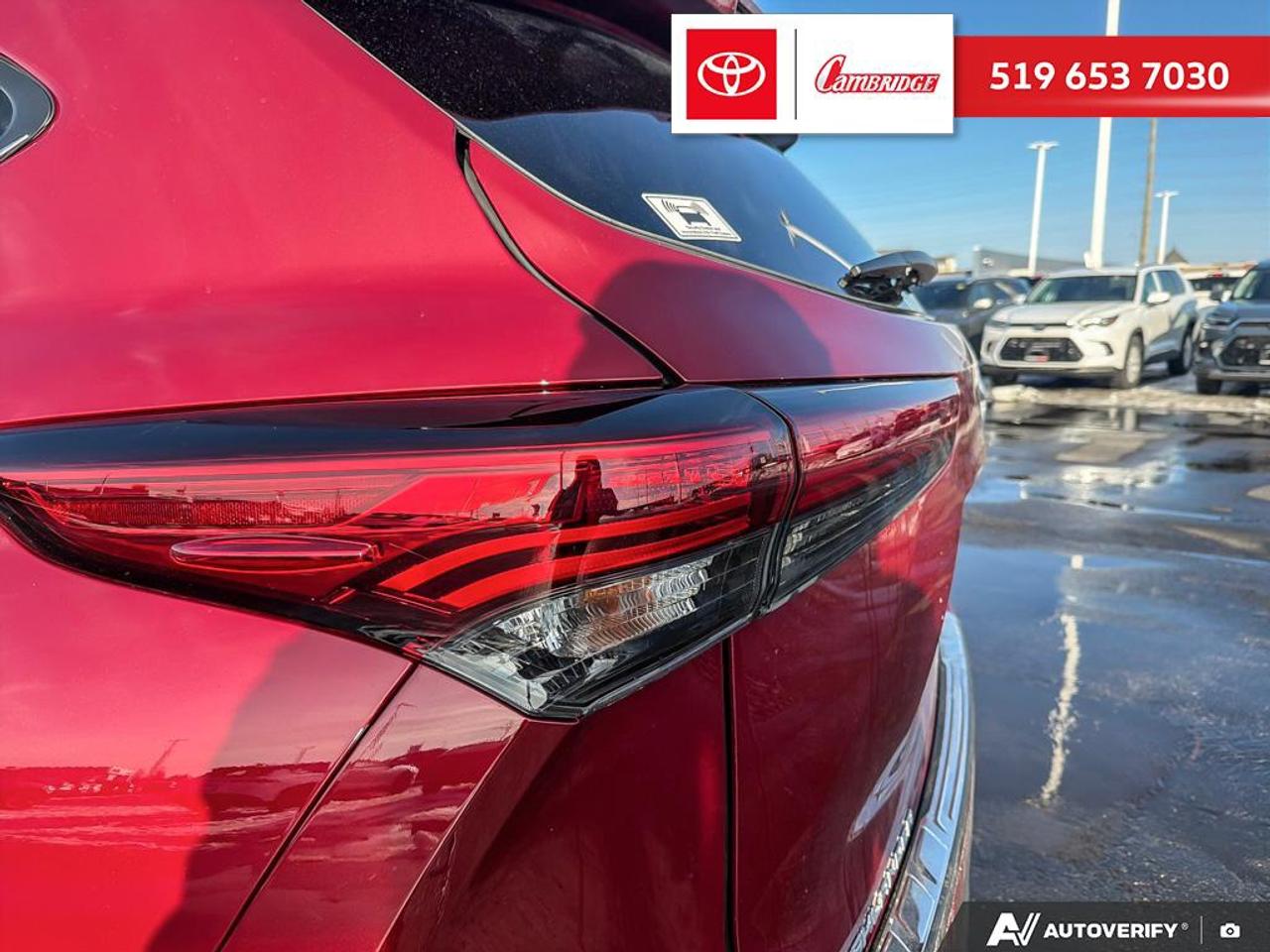 2022 Toyota Highlander XLE Photo