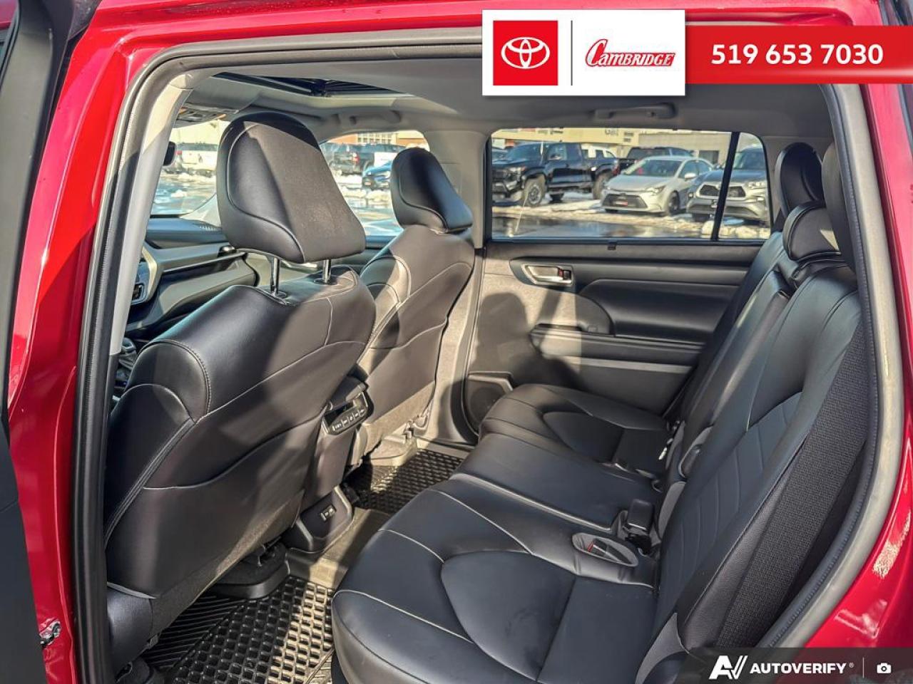 2022 Toyota Highlander XLE Photo