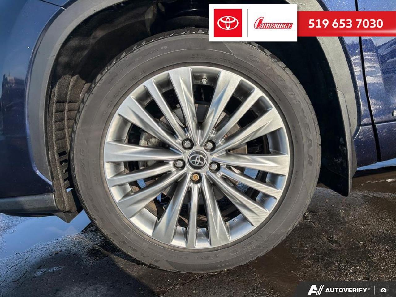 2023 Toyota Highlander Hybrid Limited Photo