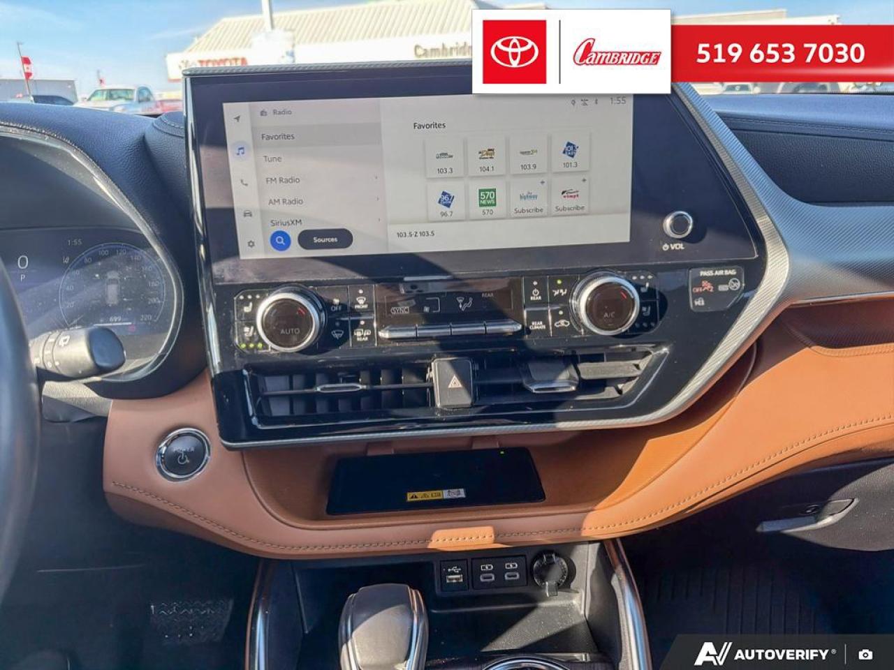 2023 Toyota Highlander Hybrid Limited Photo