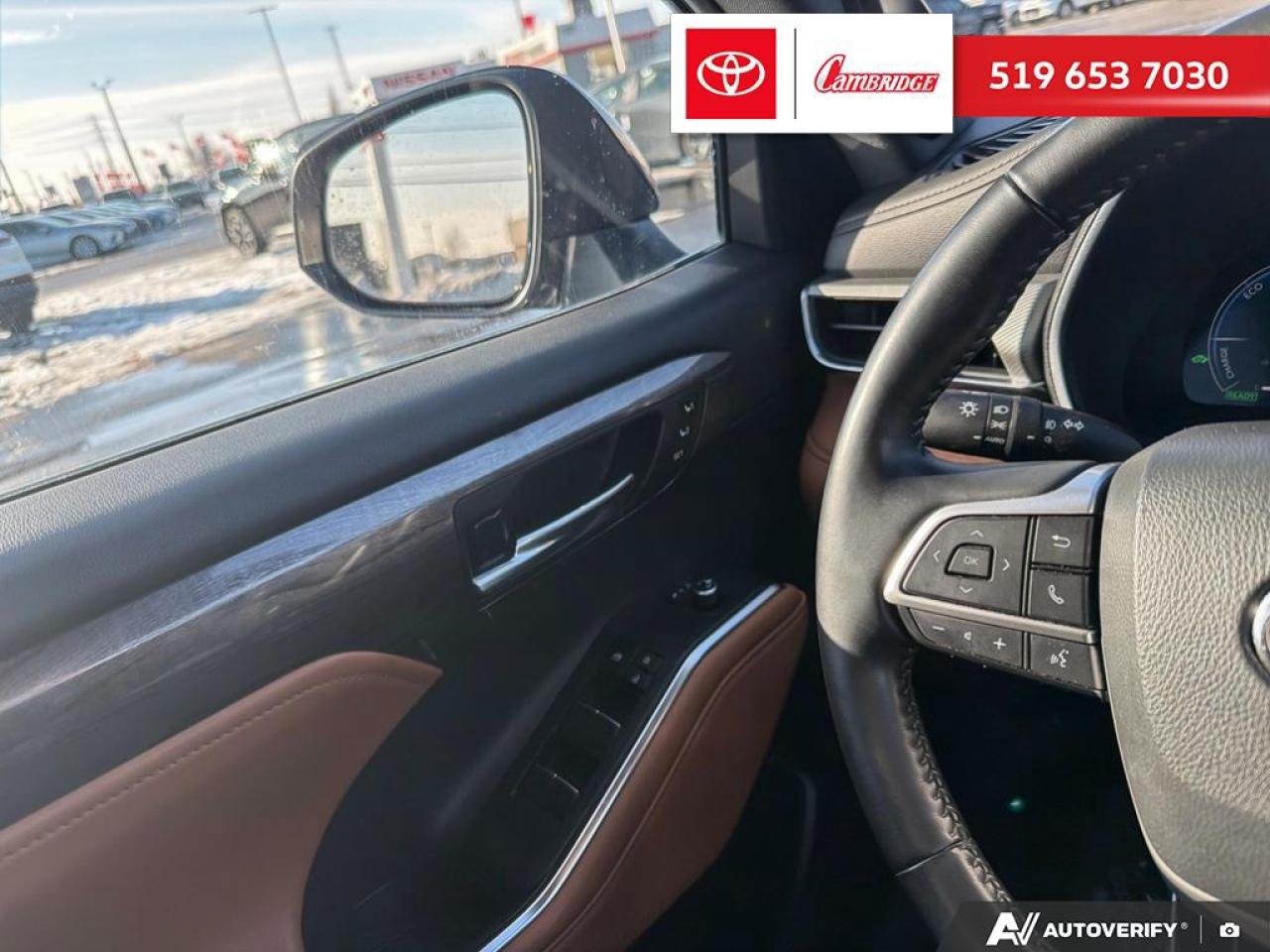 2023 Toyota Highlander Hybrid Limited Photo