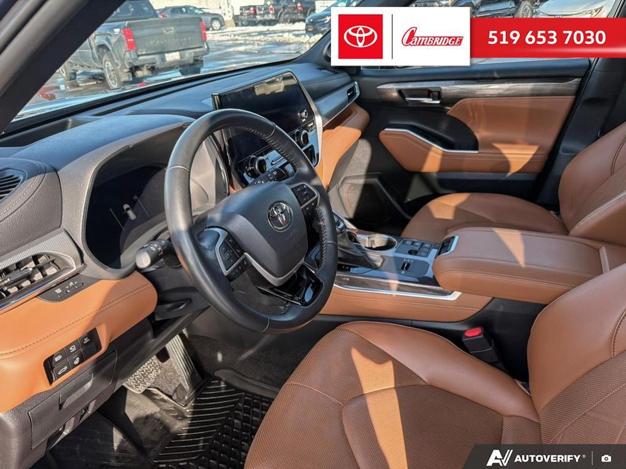 2023 Toyota Highlander Hybrid Limited Photo