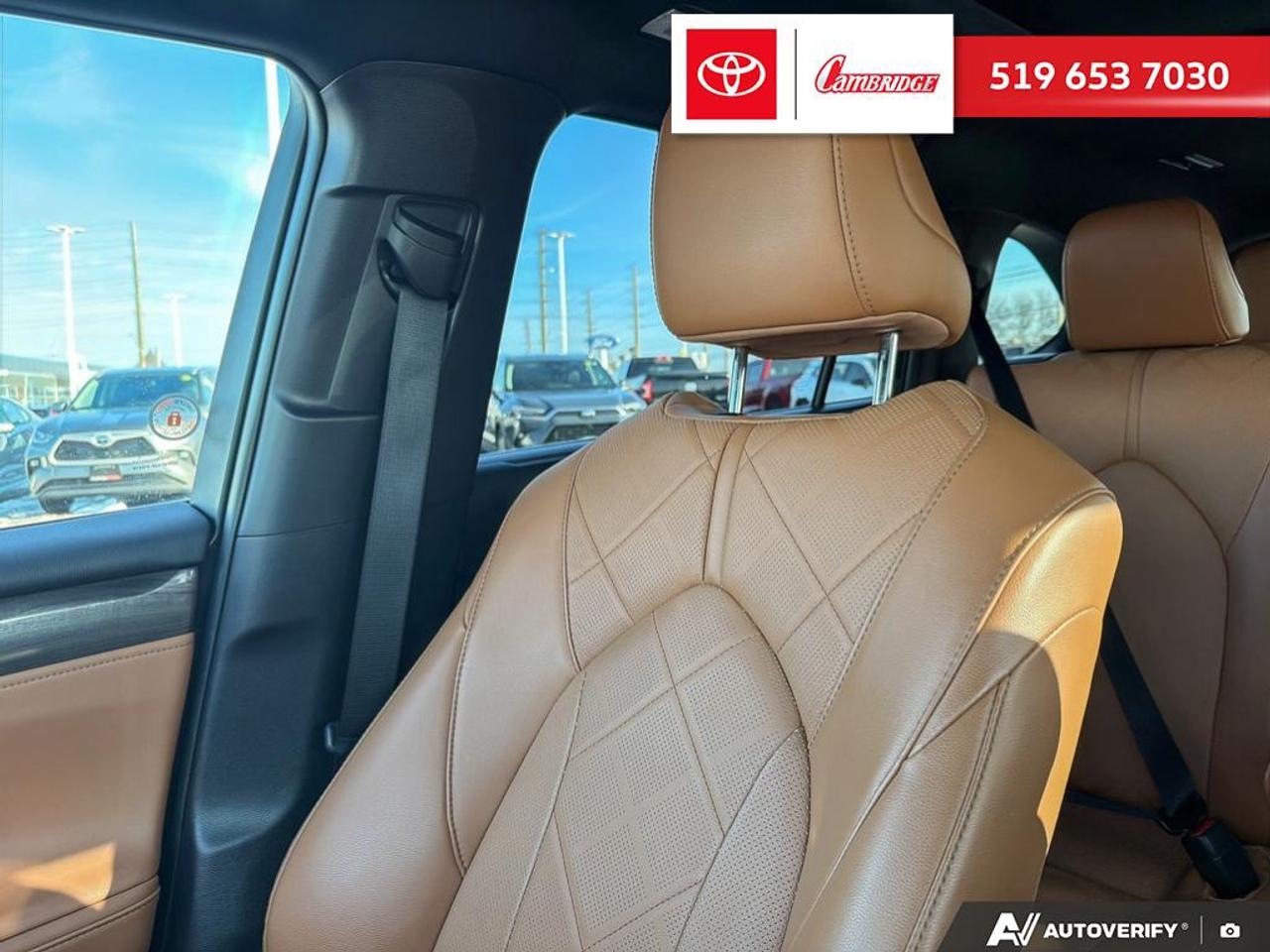 2023 Toyota Highlander Hybrid Limited Photo