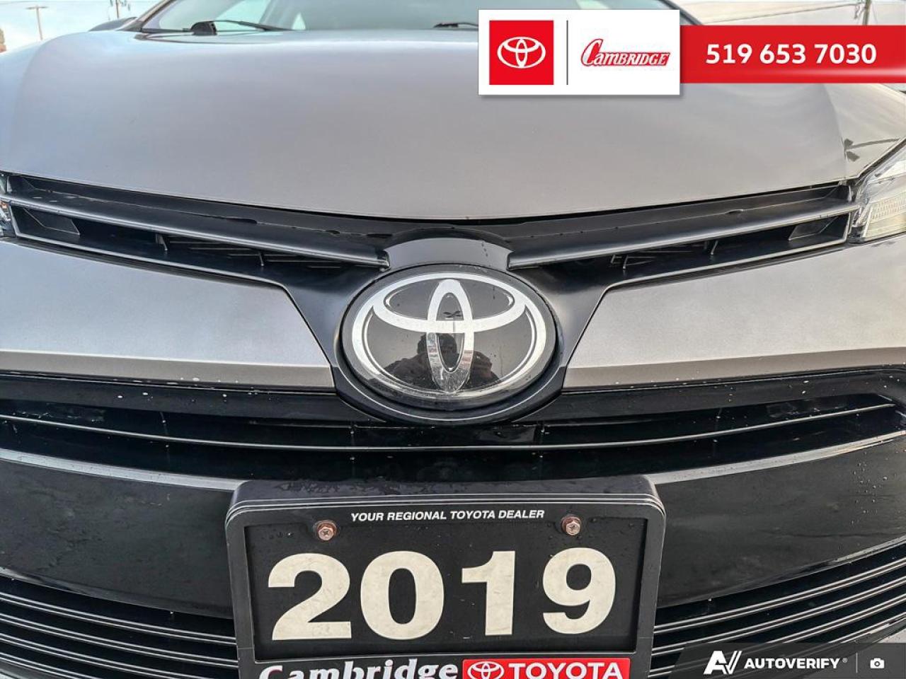 2019 Toyota Corolla LE Photo