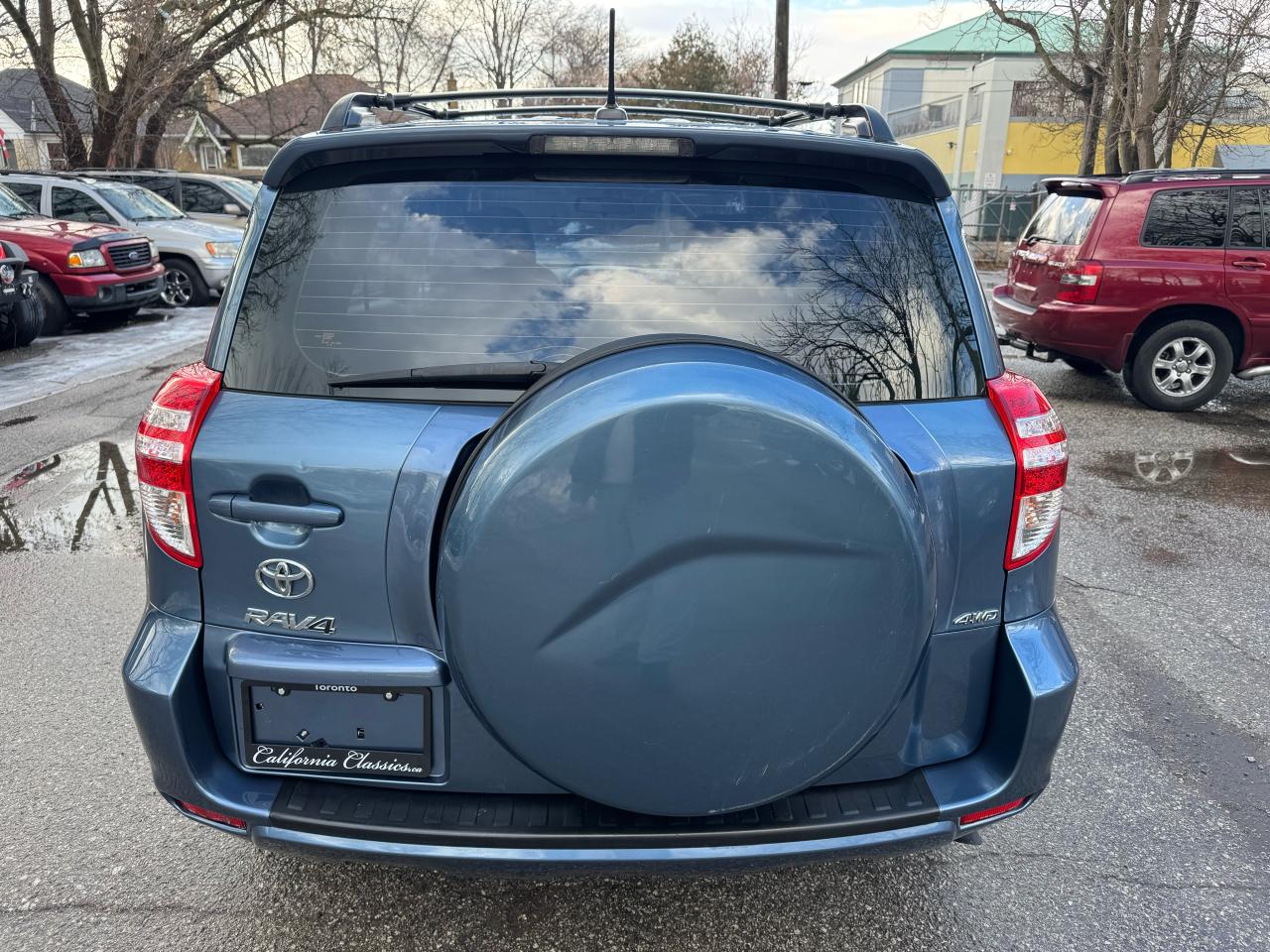 2012 Toyota RAV4 - 4WD Photo