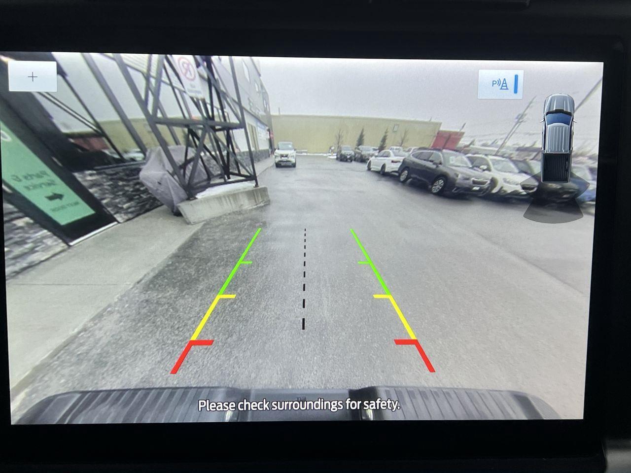 2021 Ford F-150 XLT 4x4, HYBRID TRUCK, HEATED SEATS, NAV, BACK UP CAM!! Photo